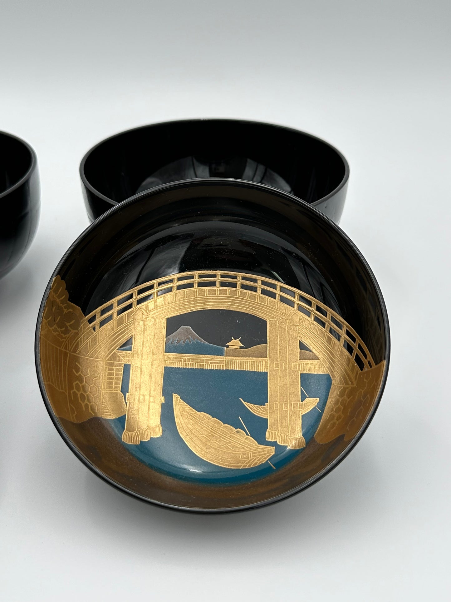 Wajima Lacquerware Bowl with Five Views of Mount Fuji Illustration by Kihachi (5 pieces)