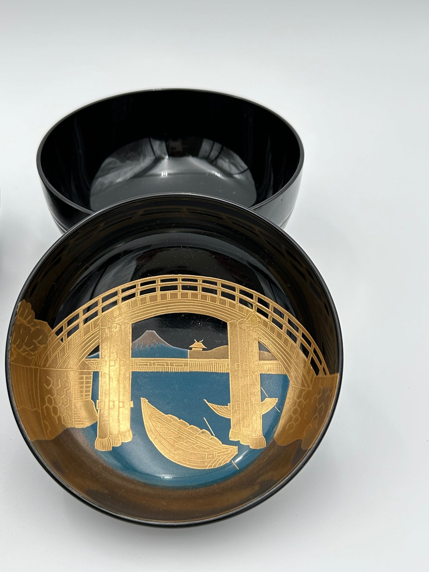 Wajima Lacquerware Bowl with Five Views of Mount Fuji Illustration by Kihachi (5 pieces)