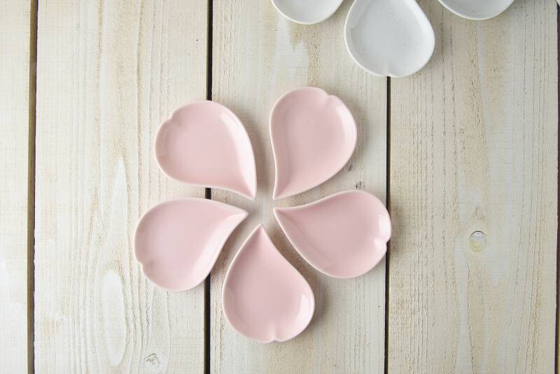 Mino Yaki Sakura Shaped Small Plates Set A (Pink)