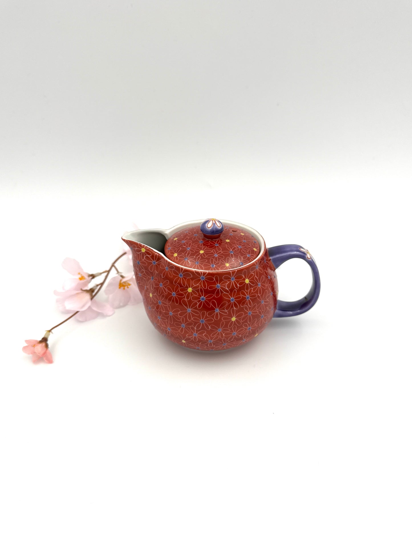 Kutani Yaki (Ware) Red Tea Pot, Designed Small Flowers