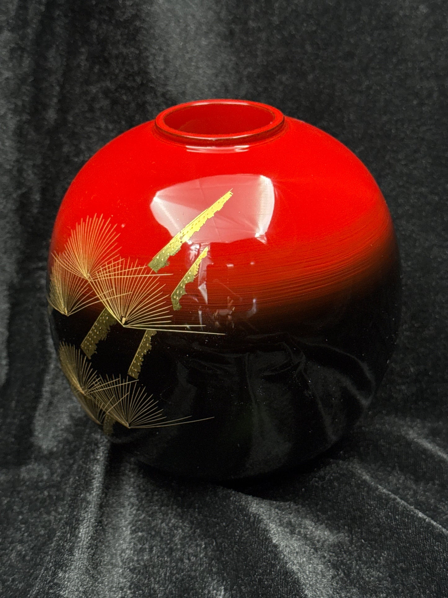 Wajima Lacquerware Round Vase, Red and Black