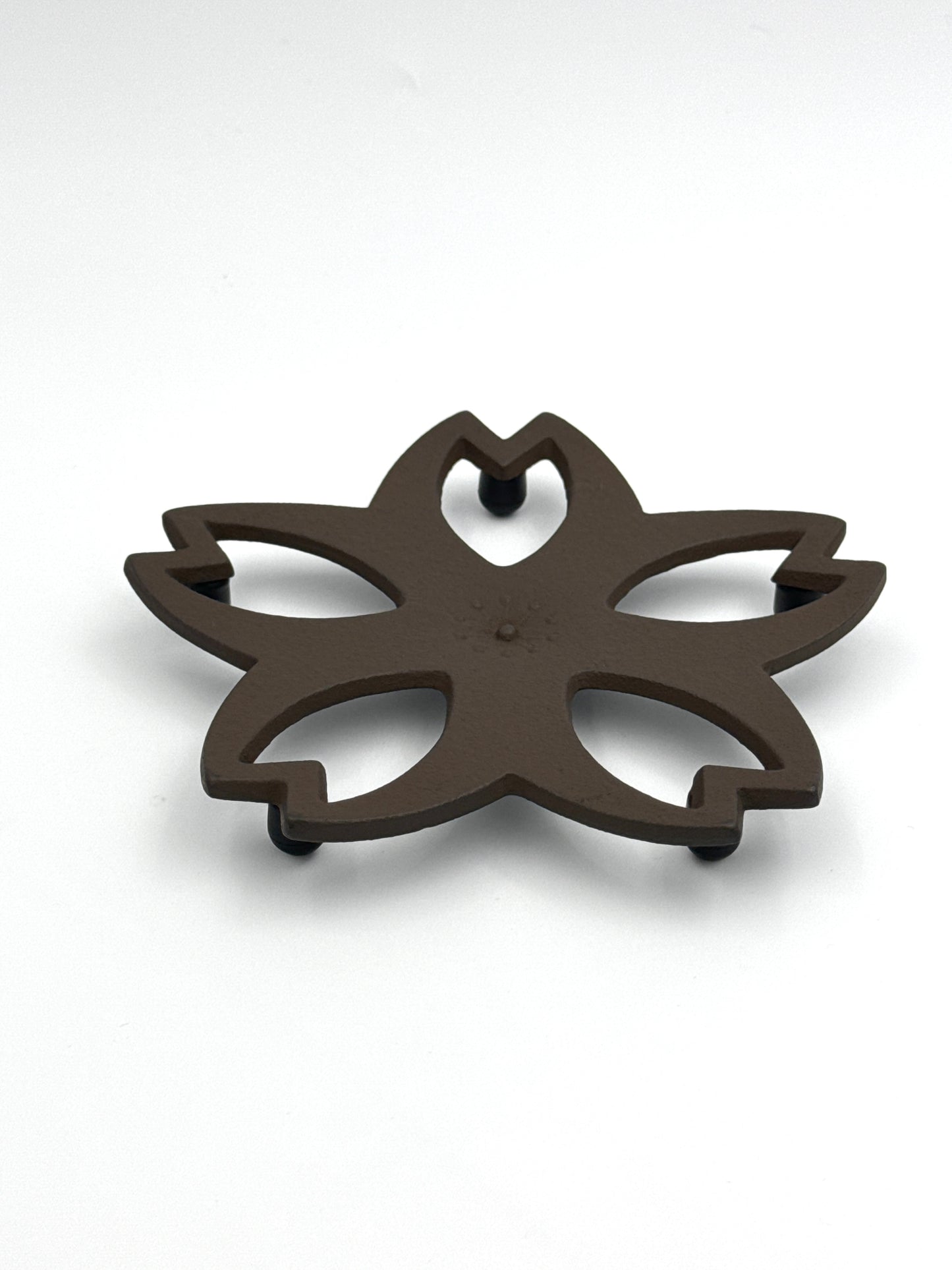Nanbu Ironware Kettle Rest Cherry Blossom / Brown