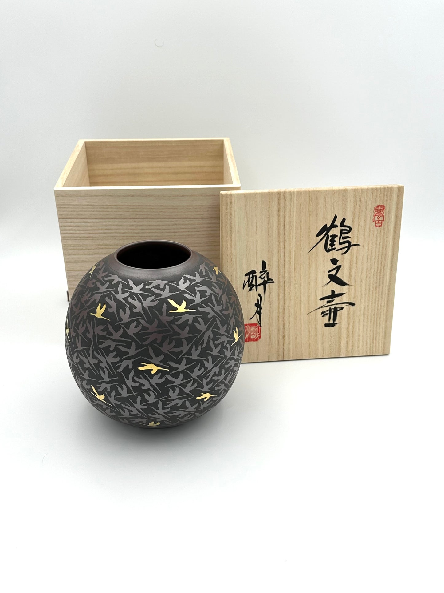 Banko Ware Golden Crane Pattern Vase