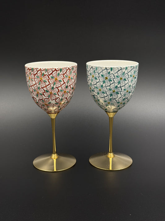 Kutani Yaki (Ware) Pair Wine Cup, Kamon