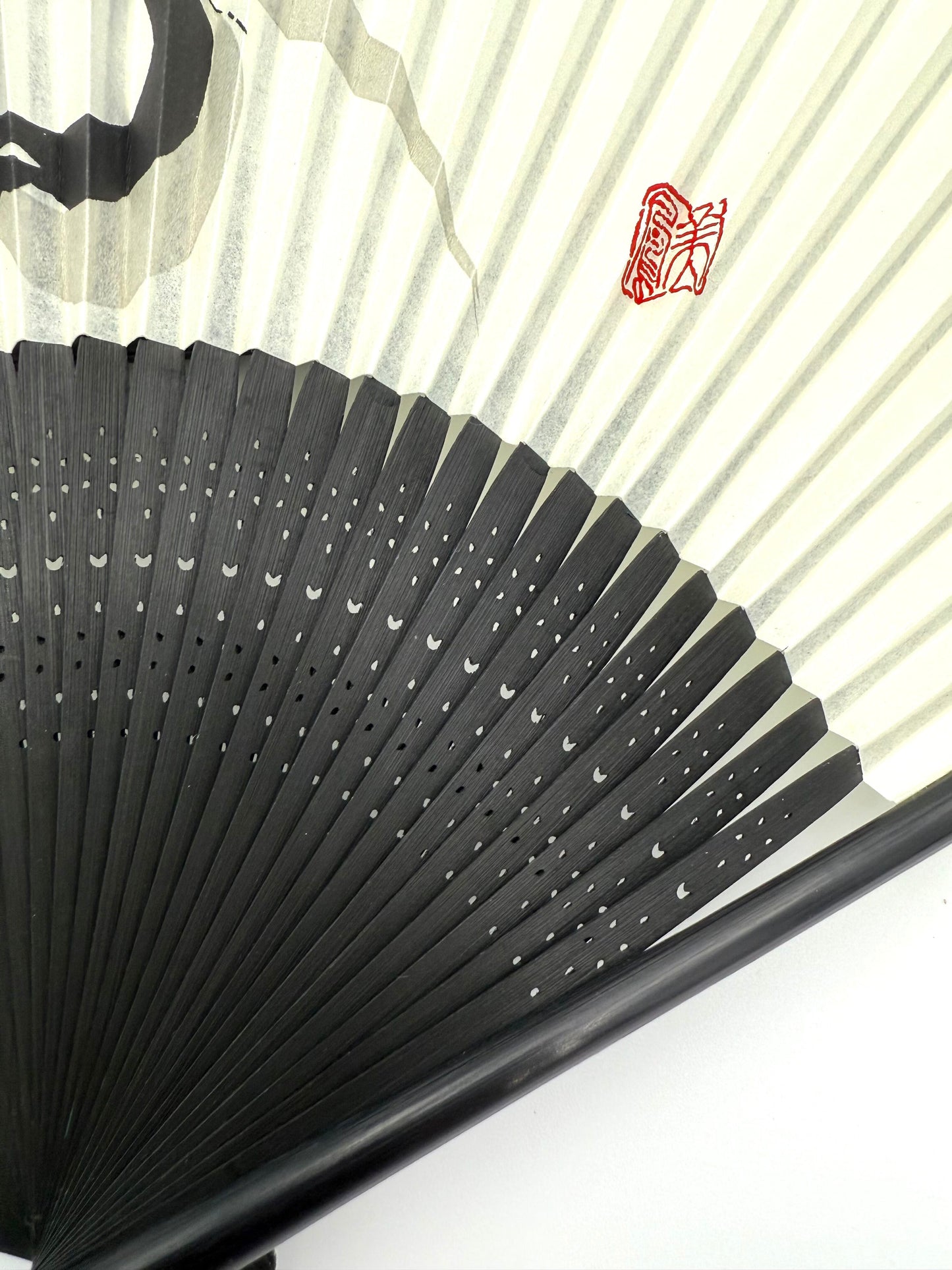 Nagoya Folding Fan ‐ "Wa" (Harmony)