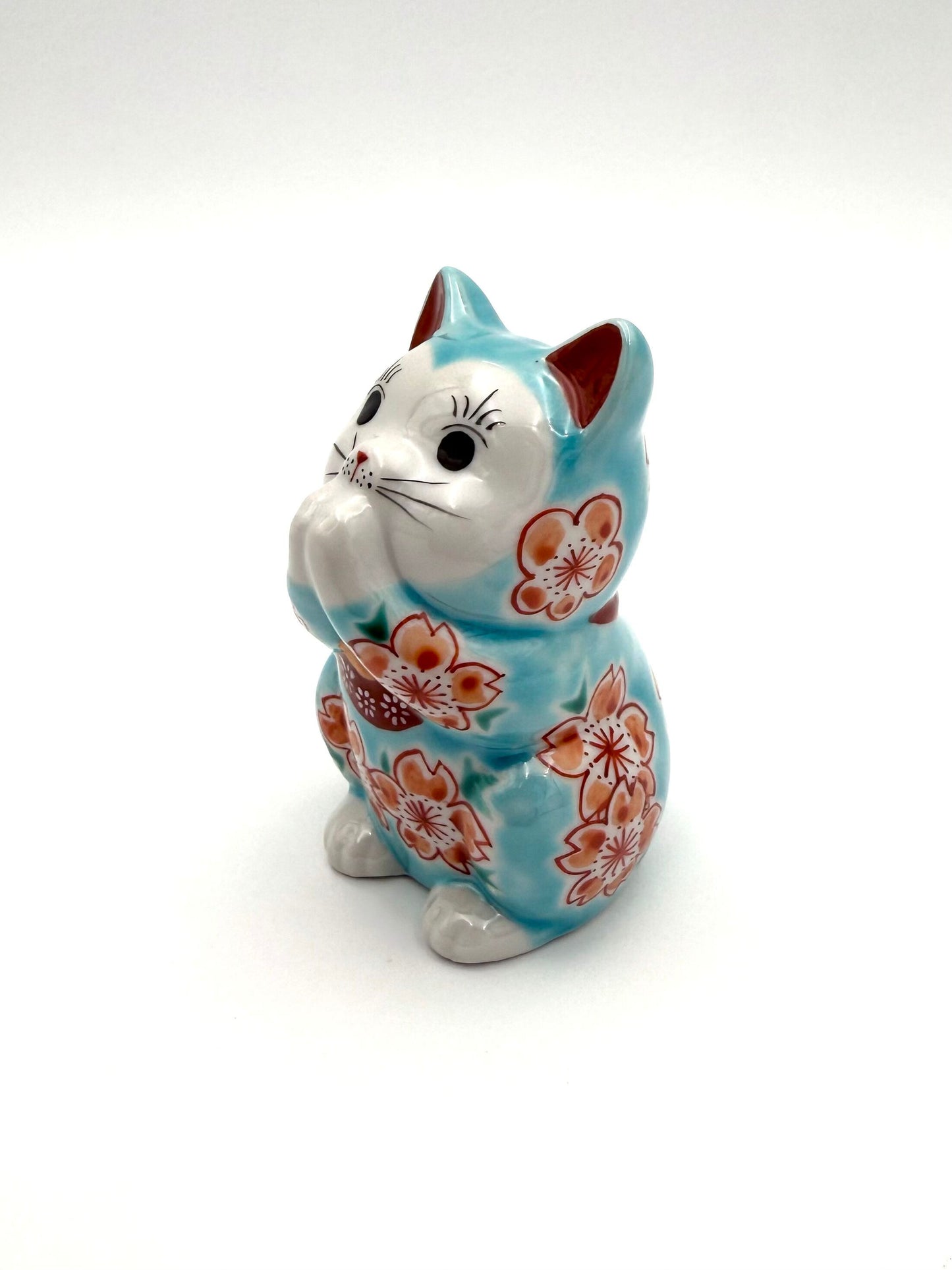 Kutani Yaki (Ware) Praying Cat (Light Blue)