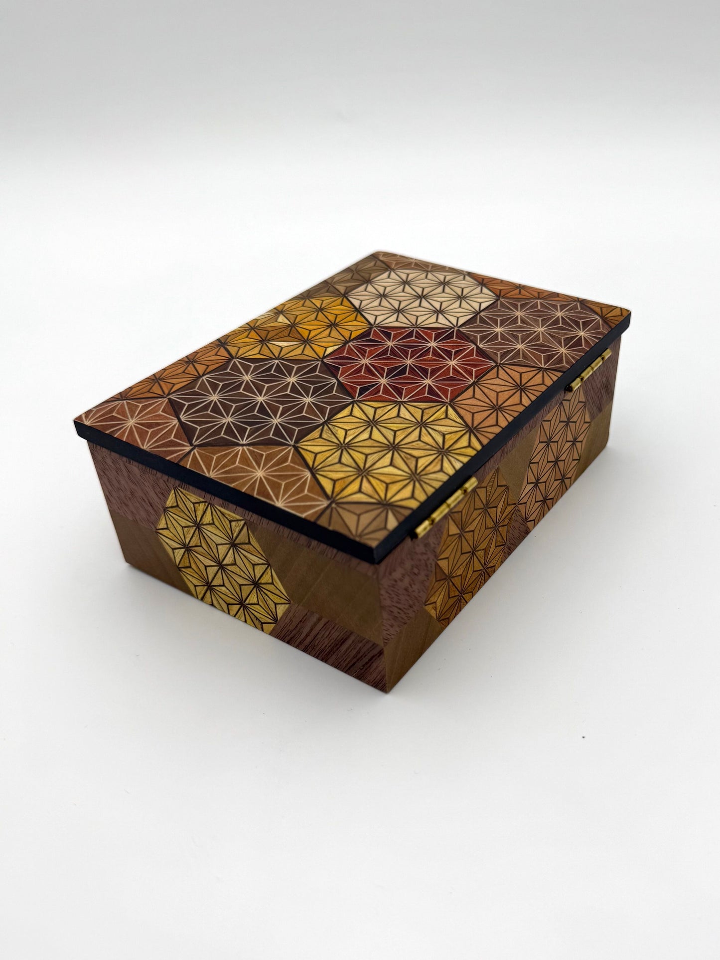 Hakone Yosegi Japanese Marquetry,  Small Box (Kikko Pattern) A