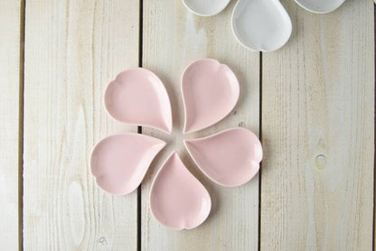 Mino Yaki Sakura Shaped Small Plates Set A (Pink)