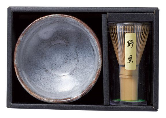 Mino Yaki(Ware) Matcha Set, Bowl and Bamboo Tea Whisk (Chasen)