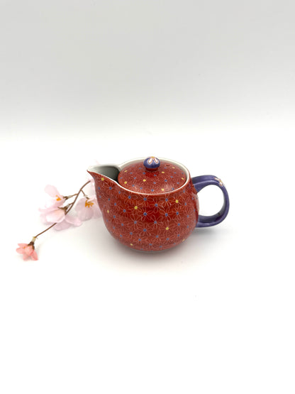 Kutani Yaki (Ware) Red Tea Pot, Designed Small Flowers