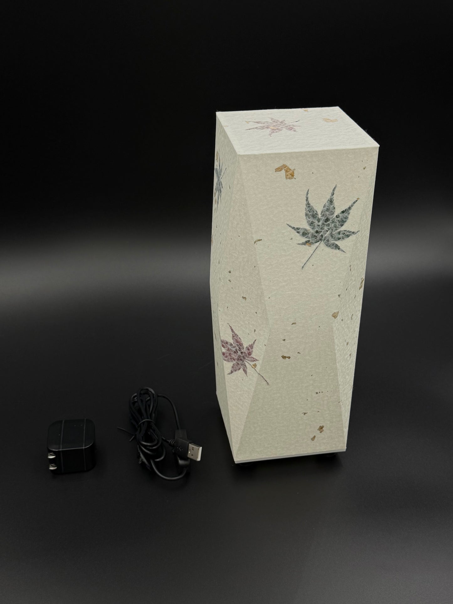 Handcrafted Japanese Washi Lamp with Maple Leaves – LED Flickering Light