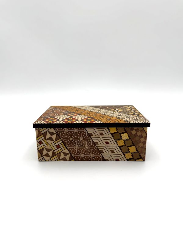 Hakone Yosegi Japanese Marquetry,  Small Box (Koyosegi Pattern) B
