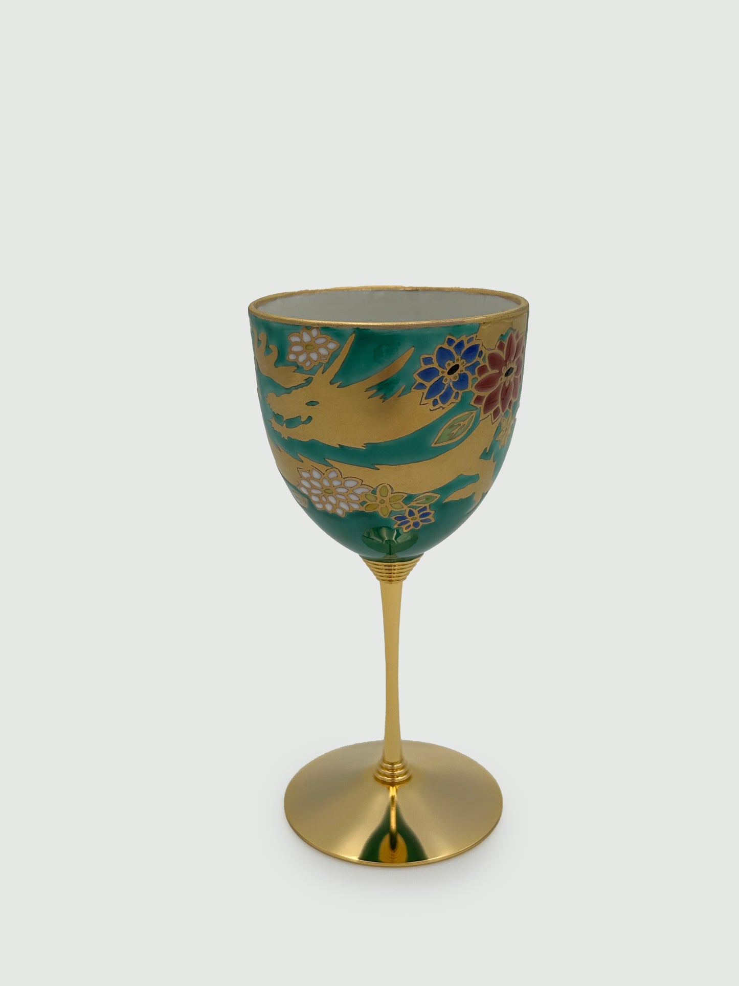 Kutani Yaki (Ware) Golden Dragon Wine Cup