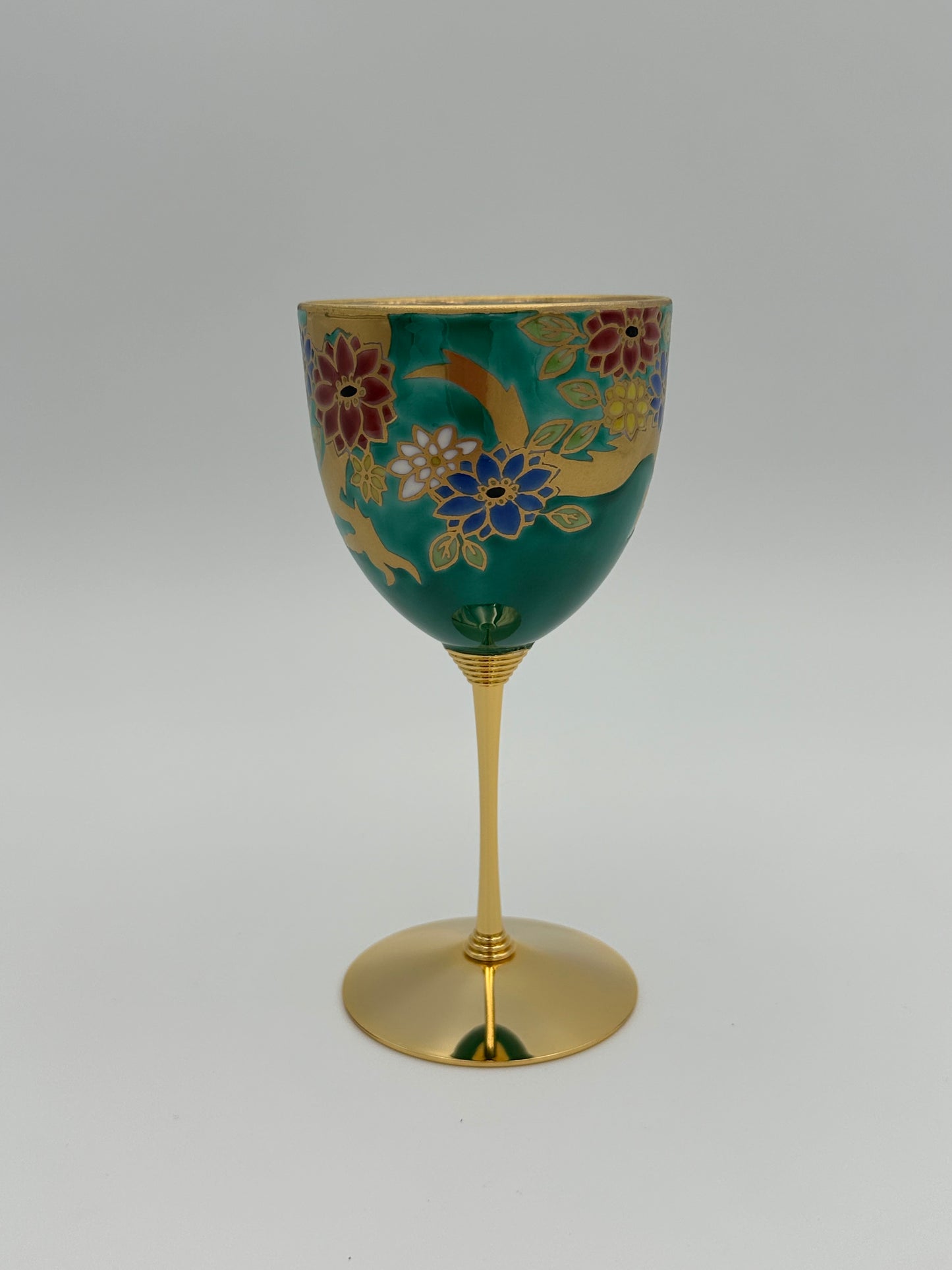 Kutani Yaki (Ware) Golden Dragon Wine Cup