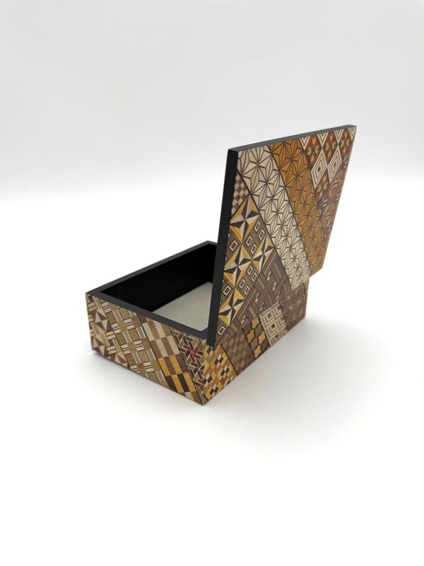 Hakone Yosegi Japanese Marquetry,  Small Box (Koyosegi Pattern) B