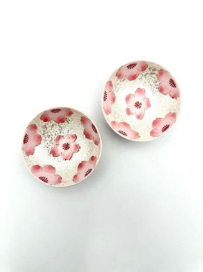 Arirta Yaki  Sakura Sake Set (1 karafe and 2 cups)