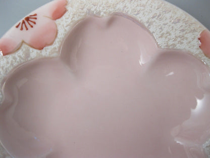 Arirta Yaki Small Dish, Sakura Shaped