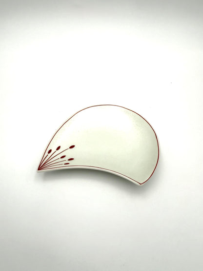 Arita Yaki (Ware) Plum Blossom Petal Plate (White)