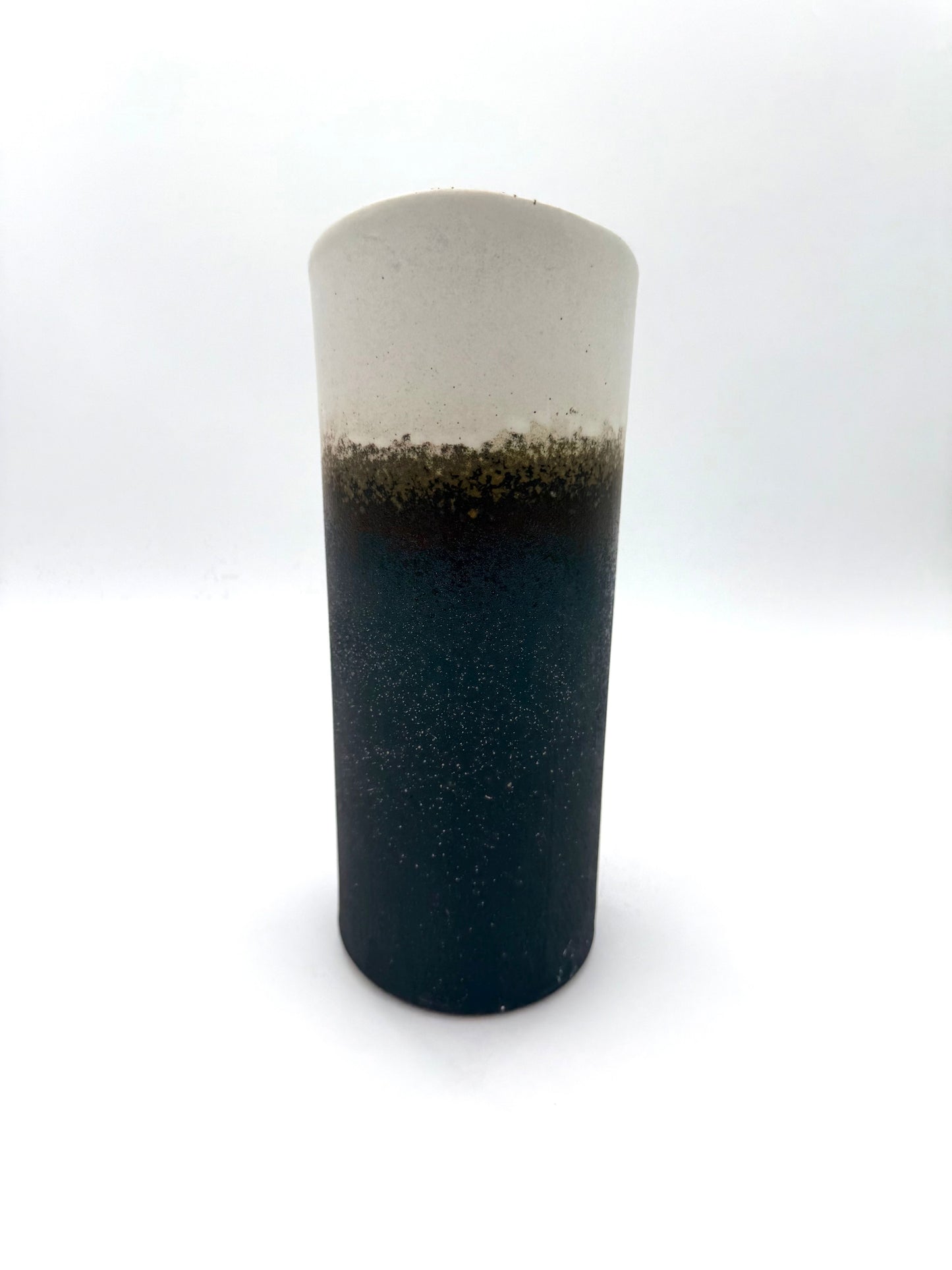 Shigaraki Yaki (Ware)  White and Gray Vase